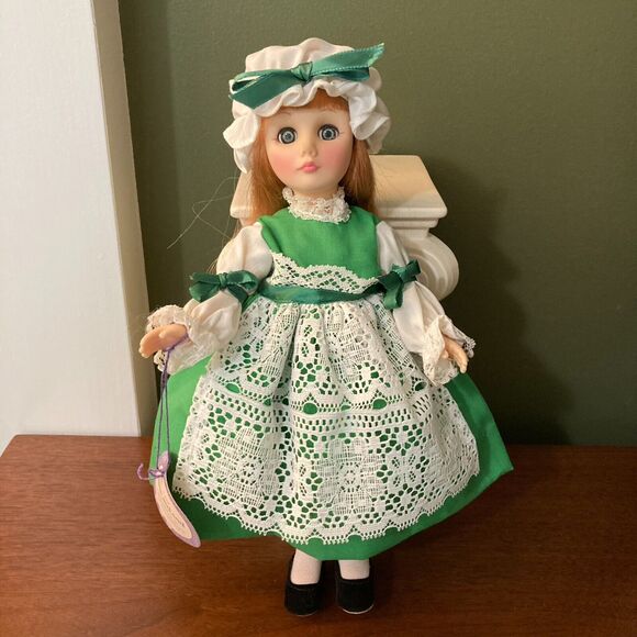 Vintage 80s Effanbee 11" Miss Ireland #1105 (1980) DOTW w/Original Box EUC - Picture 1 of 4